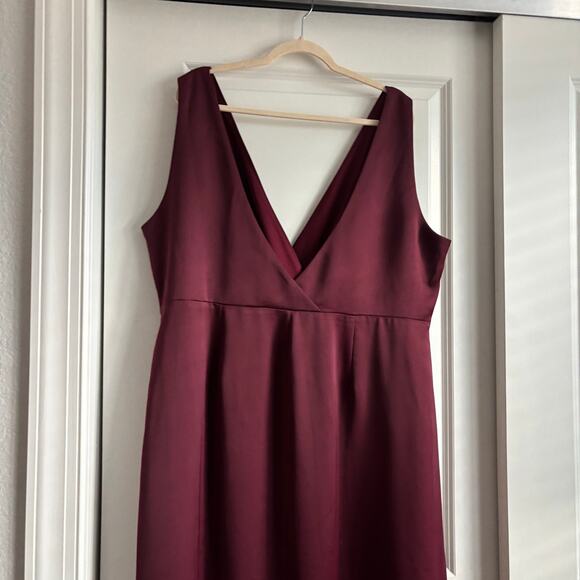 BHLDN Piper Dress 22W Plus Burgundy Satin V-Neck Maxi Bridesmaid Formal Gown - Picture 6 of 15